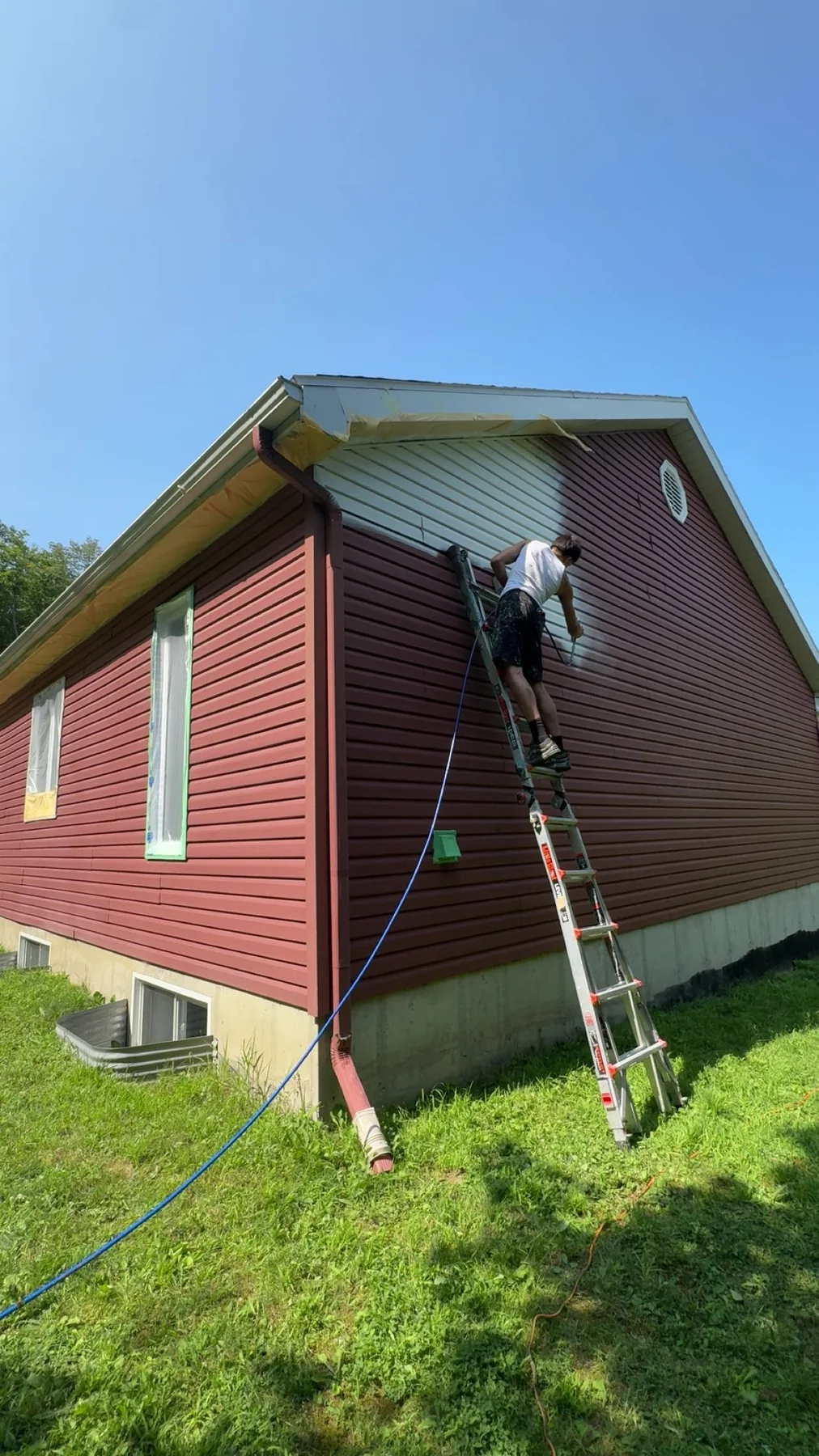 House Siding Painting by GOPAINT